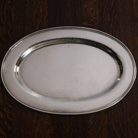 Arts & Crafts Hand-Hammered and Silver-Plated Oval Tray by Meriden (LEO Design)