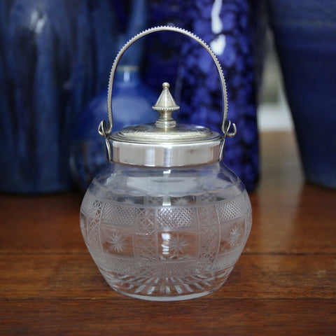 Edwardian English Glass Jam Pot with Hand-Etched Decoration and Silver-Plated Mounts (LEO Design)