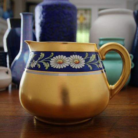 Limoges French Porcelain Lemonade Pitcher with Hand-Painted Daisy Banding (LEO Design)