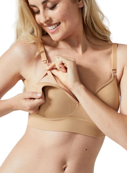 Nude-and-Black-Bras-For-Postpartum-Moms-On-Bedspread-copy-1 - Honey &  BettsHoney & Betts