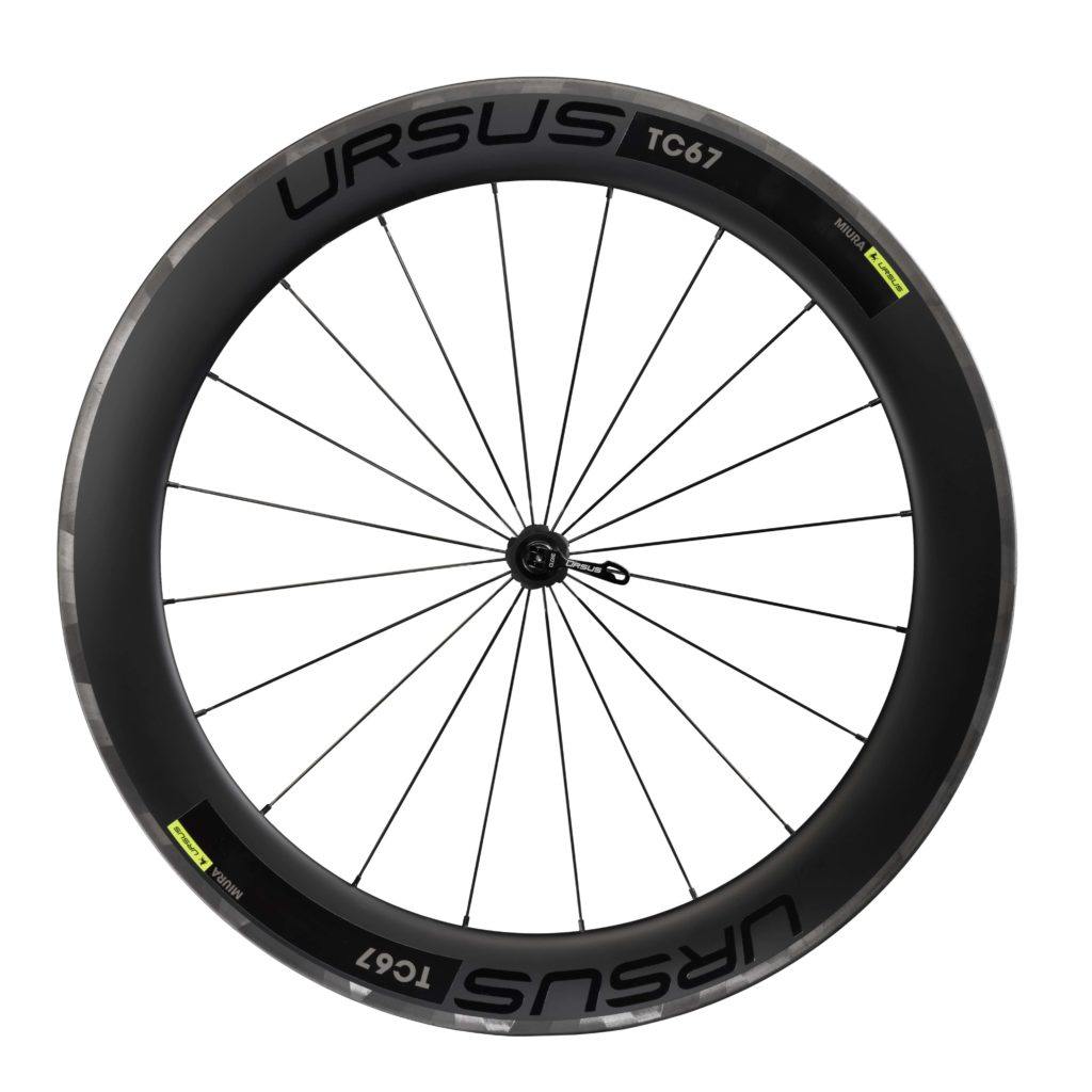 tubeless carbon wheels