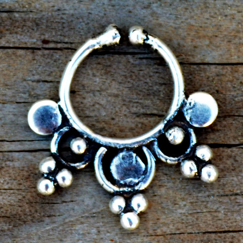 Collection of Gypsy Septum Rings Online - Gypsy Winds Bcn