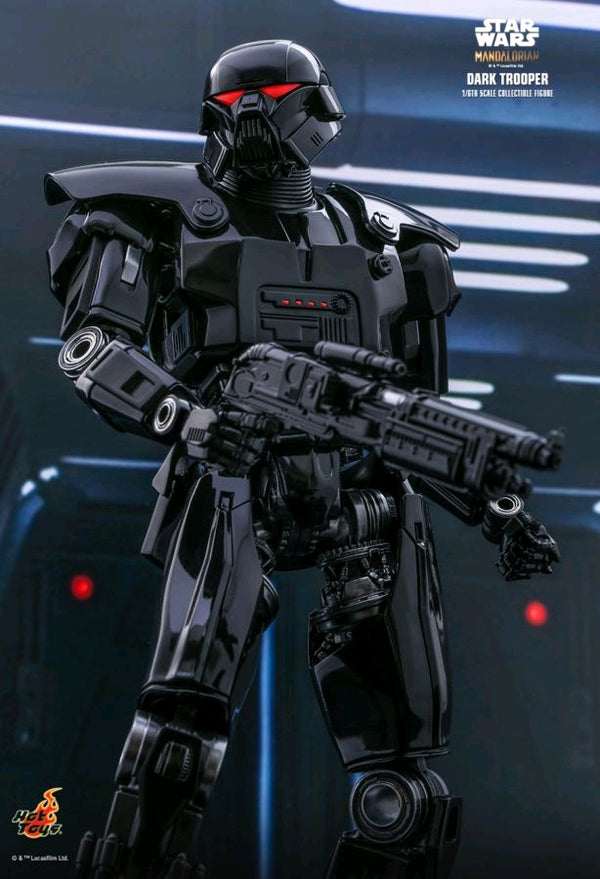Hot Toys - Star Wars: The Mandalorian - Dark Trooper