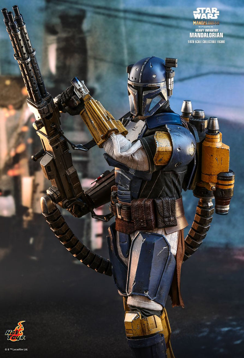 hot toys heavy mandalorian