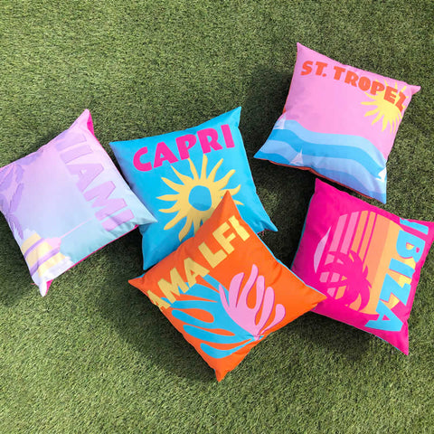 Cushion Cover Craze: Mix & Match for a Stunning Makeover