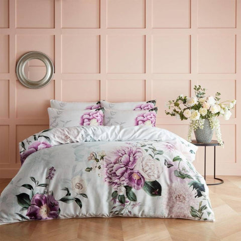 Brighten Up Your Bedroom: A Guide to Choosing the Perfect Duvet Cover!