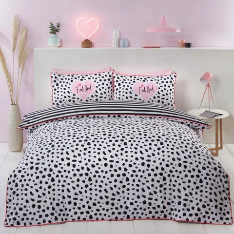 Cool, Quirky, and Trendy: Duvet Covers Perfect for Teens