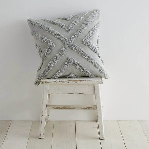 Diamond Tufted Texture Silver Filled Cushion