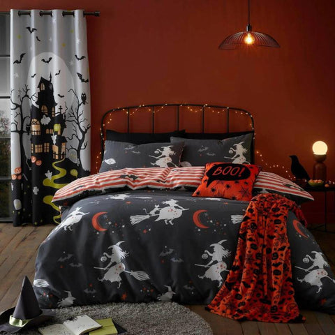 Flying Witches Halloween Duvet Cover Set