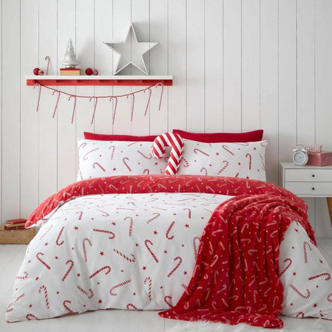 Get In The Festive Spirit With Our Christmas-Themed Duvet Covers