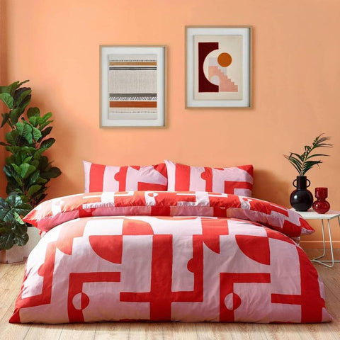 Modern and Abstract Teenage Duvet Covers That Make a Statement