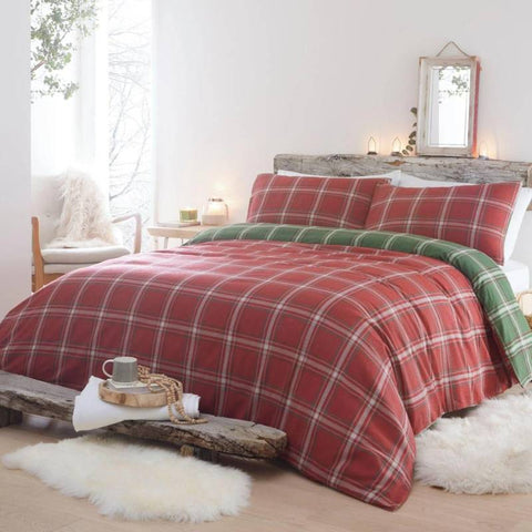 Transform Your Bedroom into a Haven of Comfort with Our Dreamy Duvet Covers