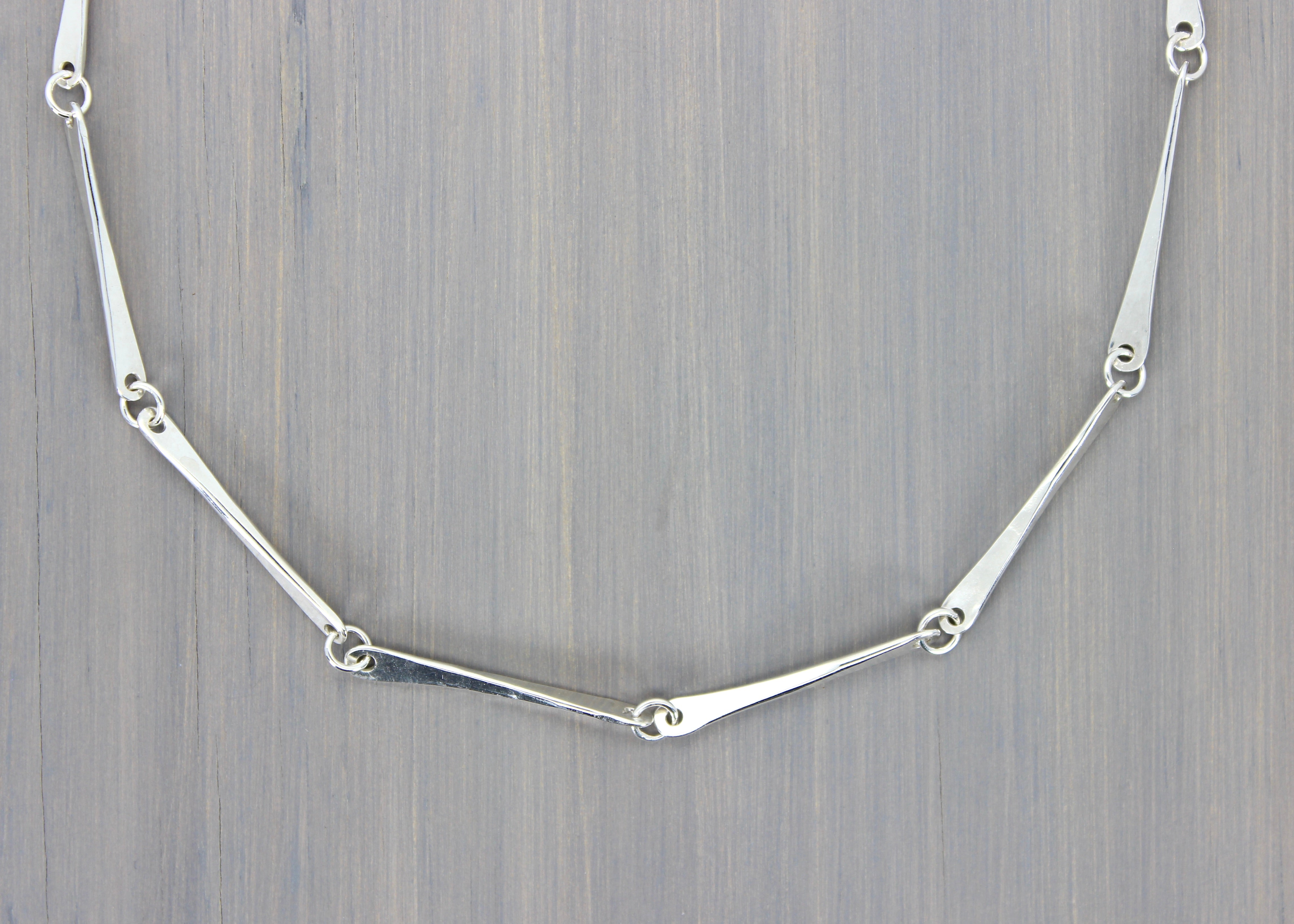 Hammered Bar Link Necklace