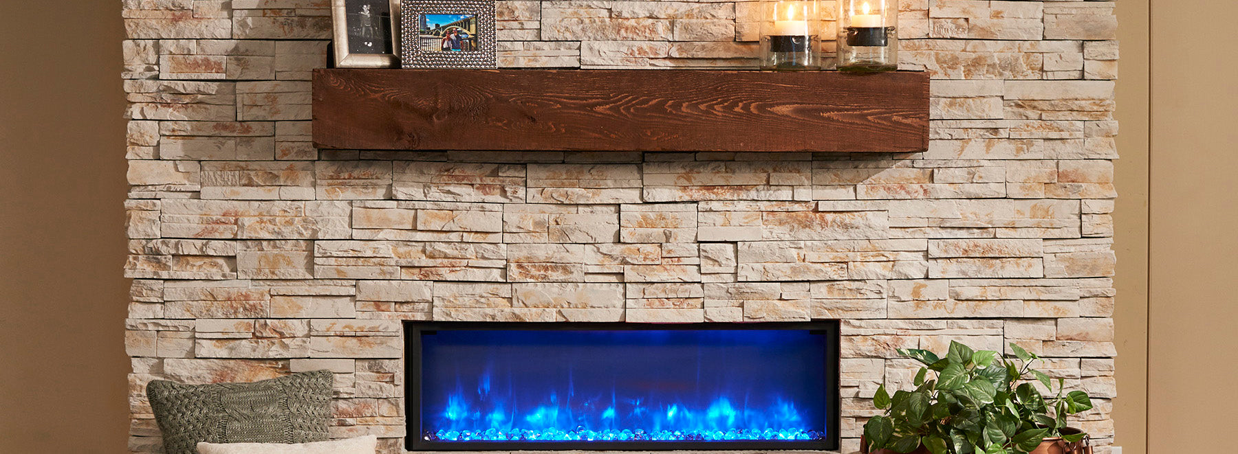 Outdoor GreatRoom Gallery Linear Supercast Wood Mantel Gallery Linear Built-In Electric Fireplace GBL-44