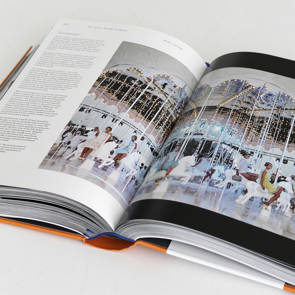 Louis Vuitton Catwalk [Book]