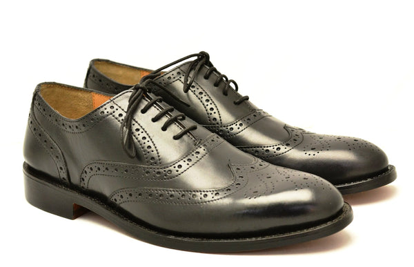 brogue wing tip shoe