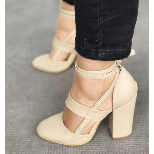 casual pumps shoes