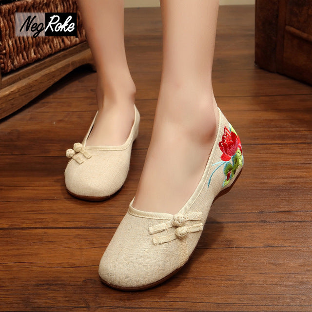 women's casual flat shoes