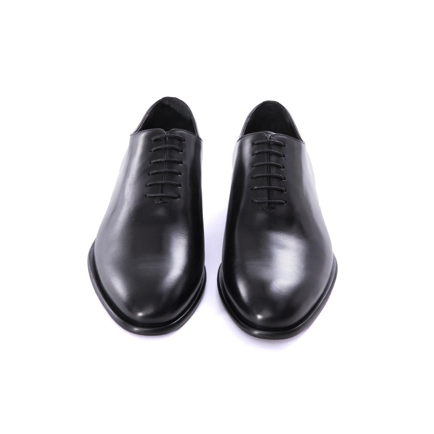 wholecut black oxford