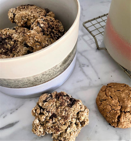 oatmeal cookies with dark chocolate in 70's style cookie jar Lake