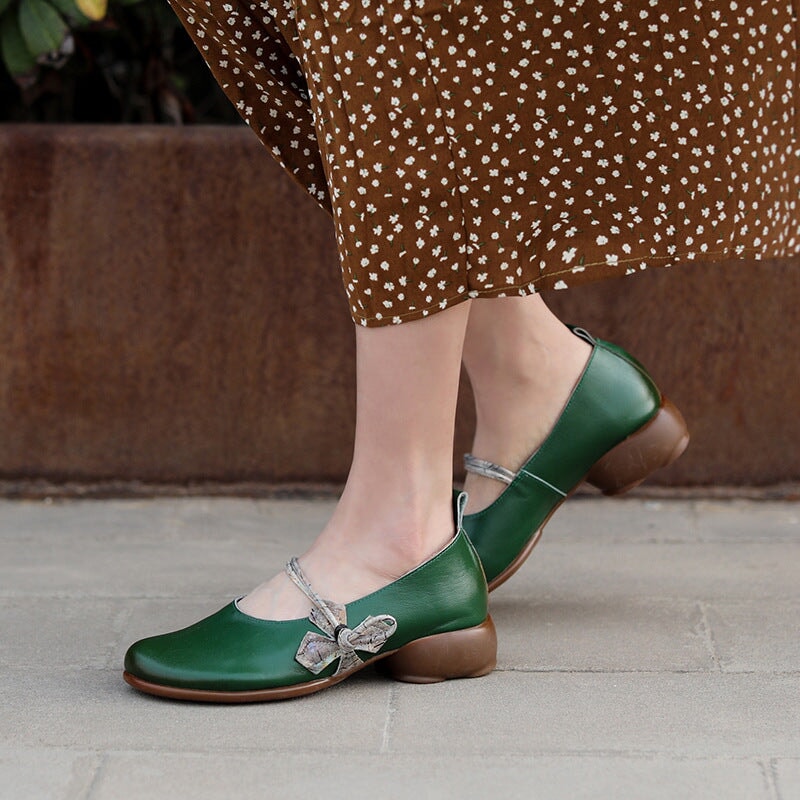 Retro Leather Strappy Mary Jane Pumps Block Heel in Green/Beige