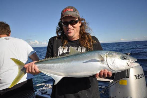 Catching Kingfish at North Texas on knife jigs