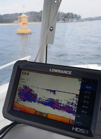 Lowrance sounder showing good mark in Sydney Harbour