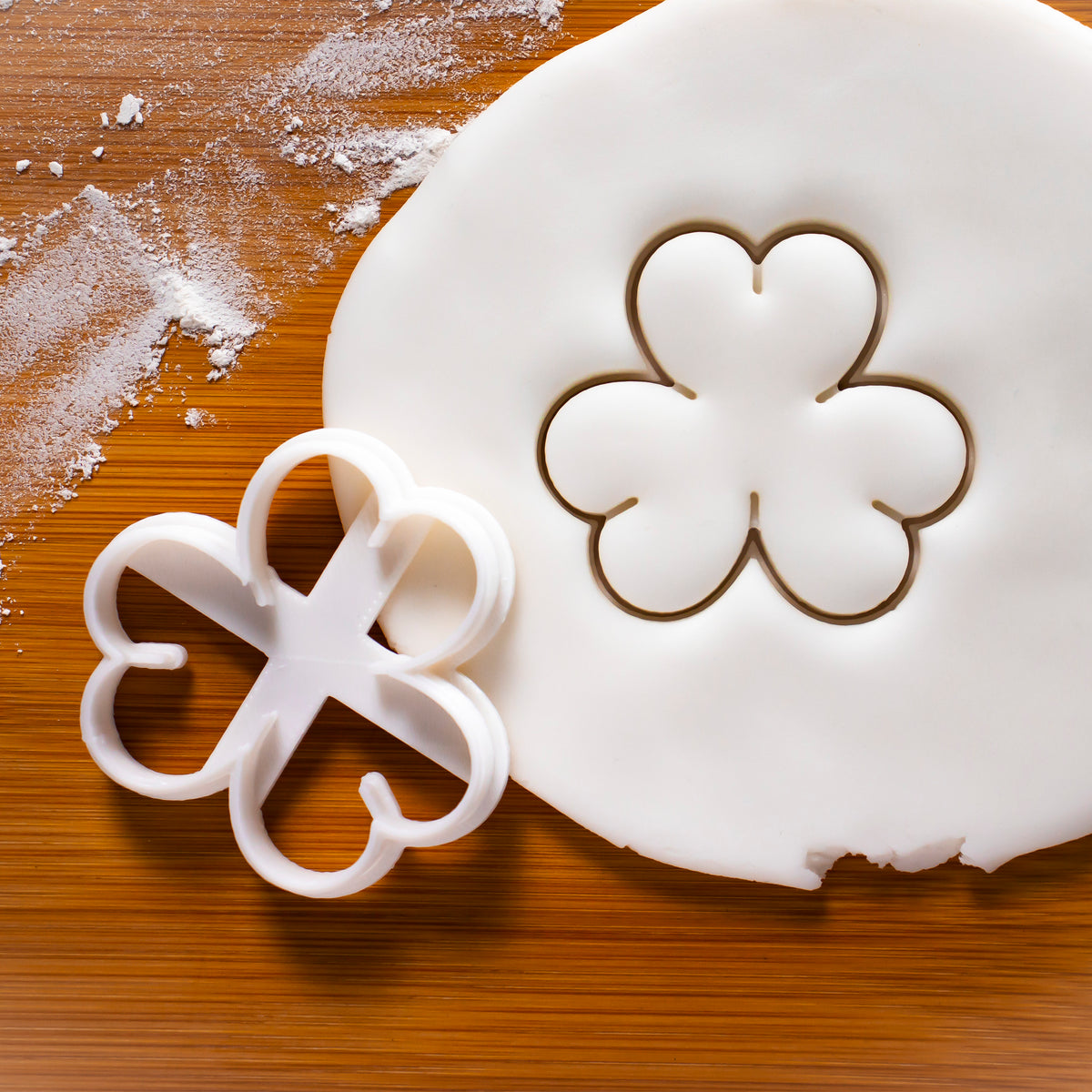 Rainbow + Smiling Cloud Cookie Cutters – Bakerlogy