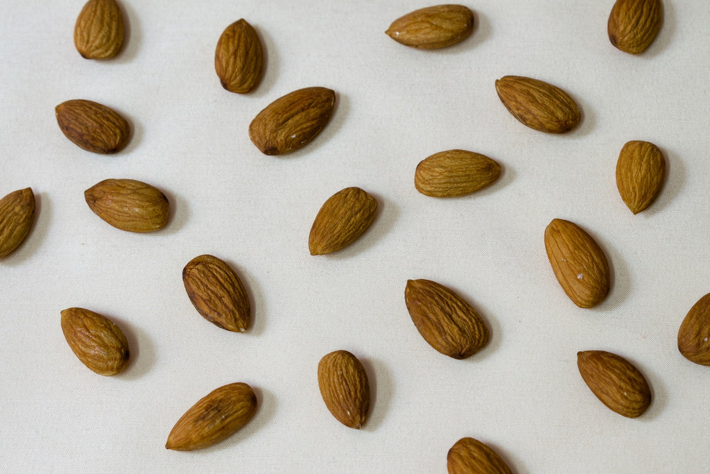 dried almonds