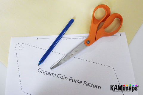 How to Make a No-Sew Triangle Origami Coin Purse with KAM Metal Snap F - KAMsnaps®