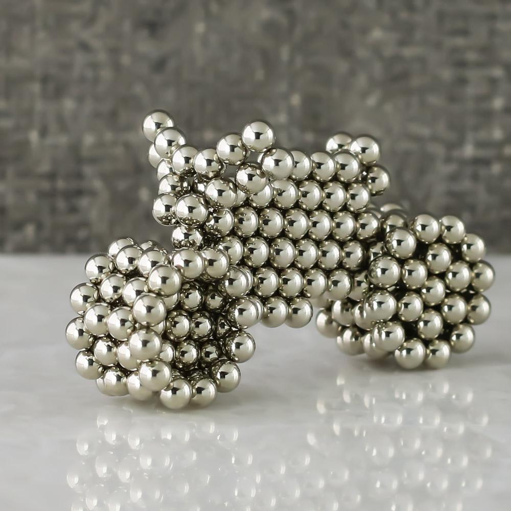 magnetic balls