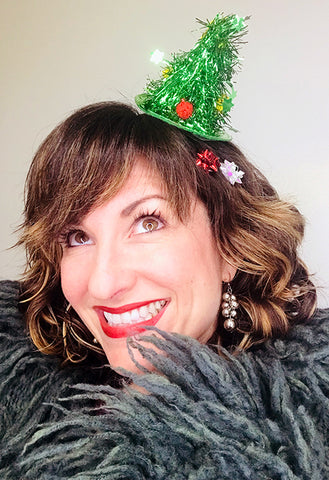 Merry And Bright 4 Easy Diy Holiday Hairstyles Tiny