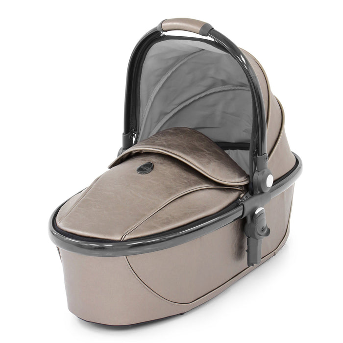 egg pram titanium