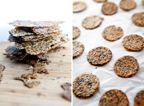 Quinoa & Chia Crackers with Rosemary Essential Oil, Garlic and Pink Himalayan Salt