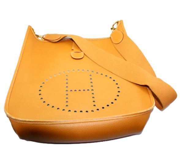 Hermes Rouge H Calf Box Leather Evelyne I Crossbody Bag.  Luxury, Lot  #79016