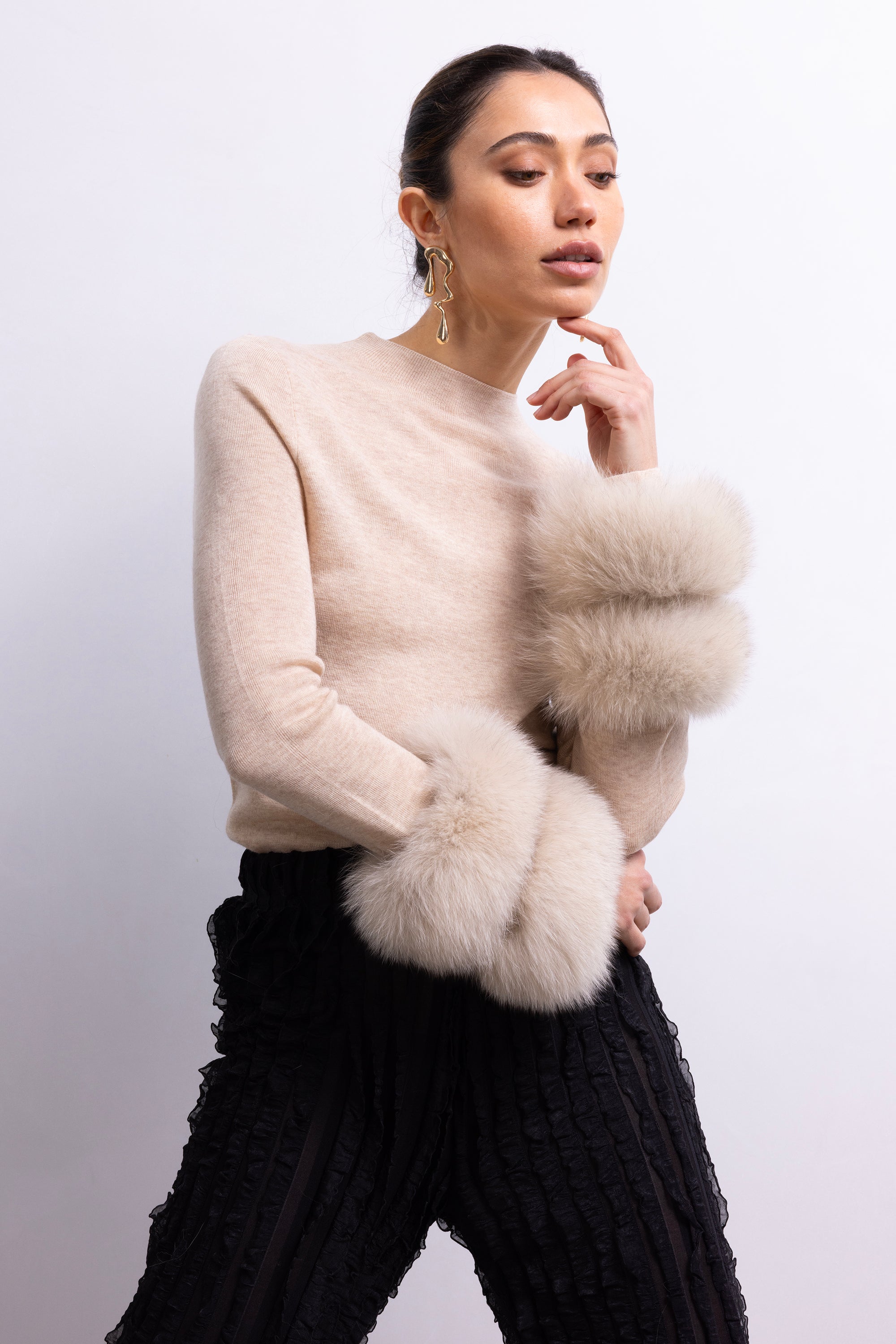 Samara Removable Fur Cuff Sweater in Lilac - Lisa Maree