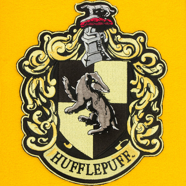 Harry Potter Decoration - Hufflepuff Banner & Flag Set | Cinereplicas ...