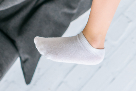 What Are The Best Socks To Keep Kids' Feet Warm