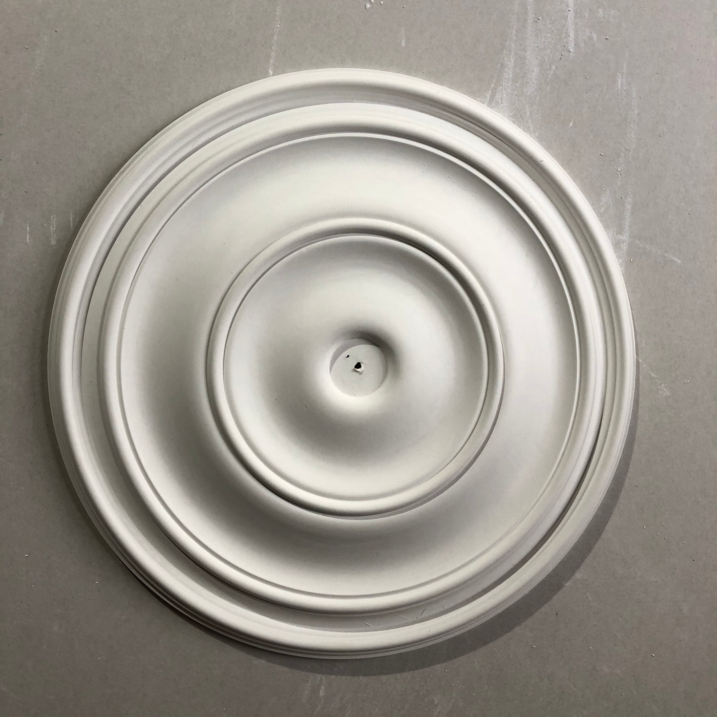 Plain Spun Plaster Ceiling Rose 320mm Plasterceilingroses Com