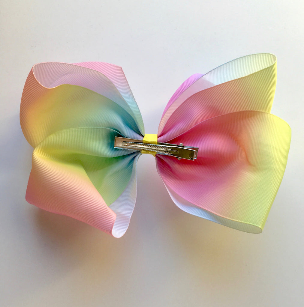 Giant Amazing Incredible Hair Bows – red bobble