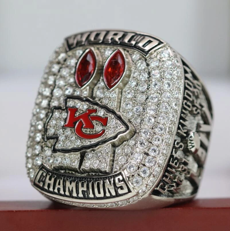 Super Bowl Chiefs Ring Image to u