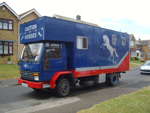 Medway Catering Trailer Signs Graphics Wraps Printing | Commercial Lorries Trucks Boat Signs www.1st4signs.com