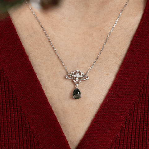 Cirrus Crest Moss Agate White Gold Necklace