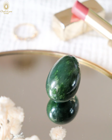 Oeuf de yoni prestige jade vert néphrite
