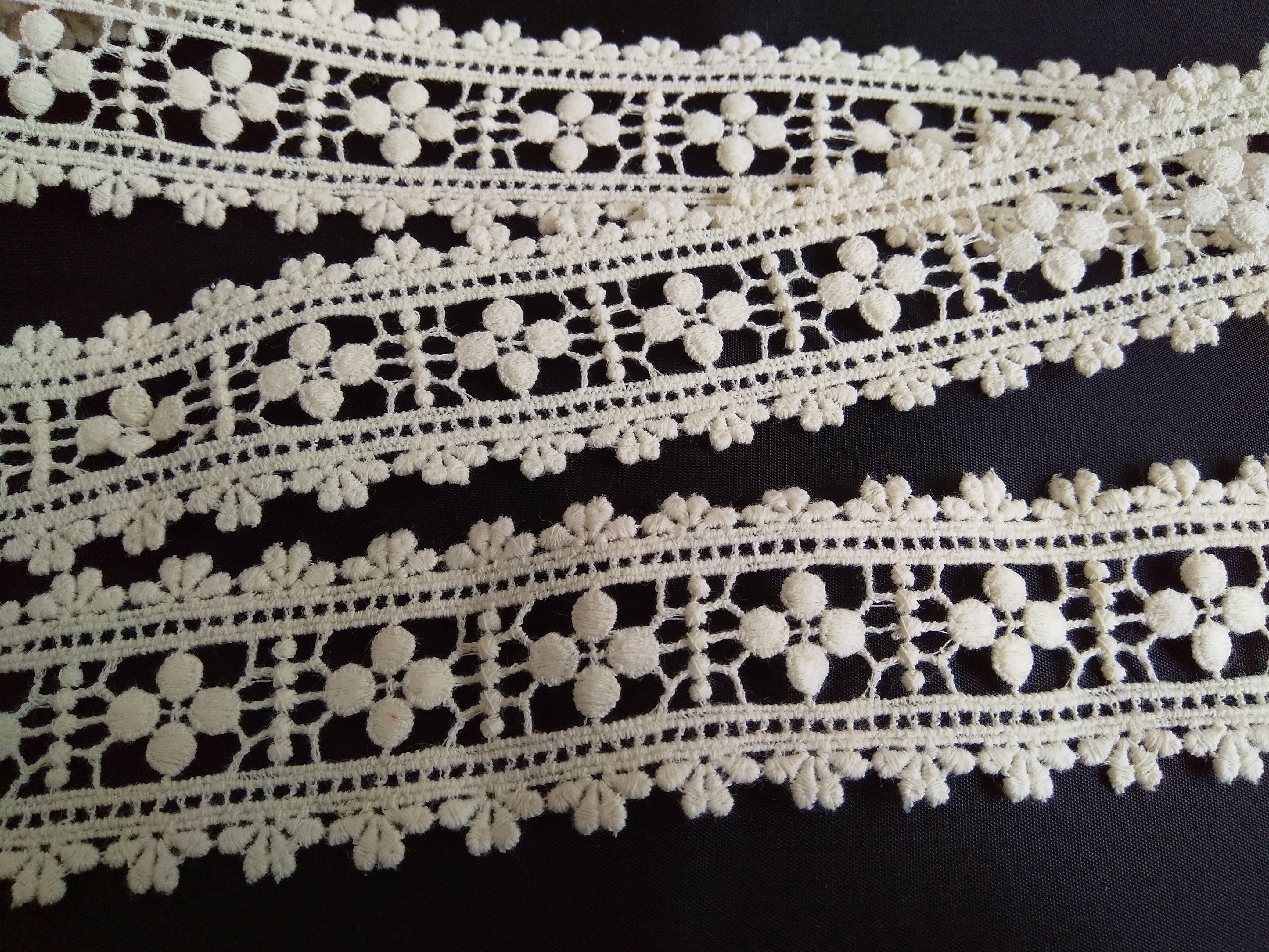 10 yards Cotton Lace Trim Cream Guipure Trim Lace With Roses By