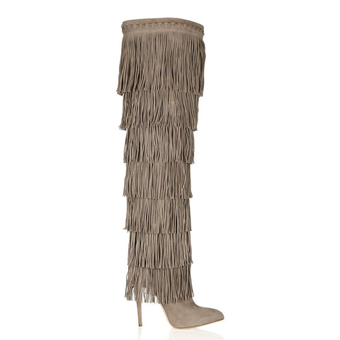 boots with tassels