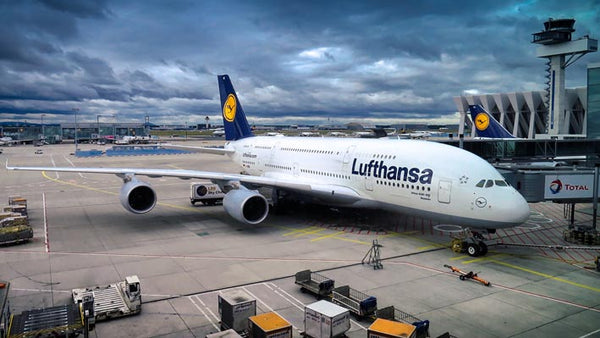 Lufthansa airplane