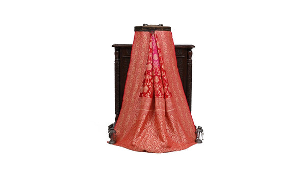 Red Pink Bandhani Khaddi Georgette Handloom Banarasi Saree