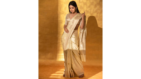 Cream Booti Satin Silk Handloom Banarasi Saree