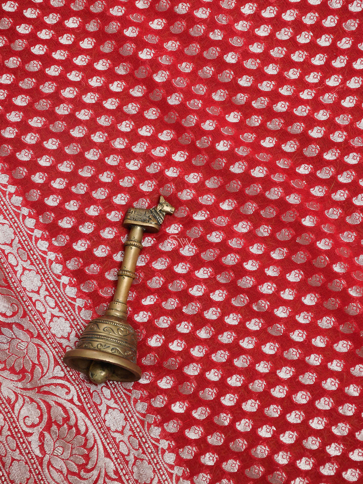 Red Georgette Khaddi Handloom Banarasi Dupatta - Sacred Weaves